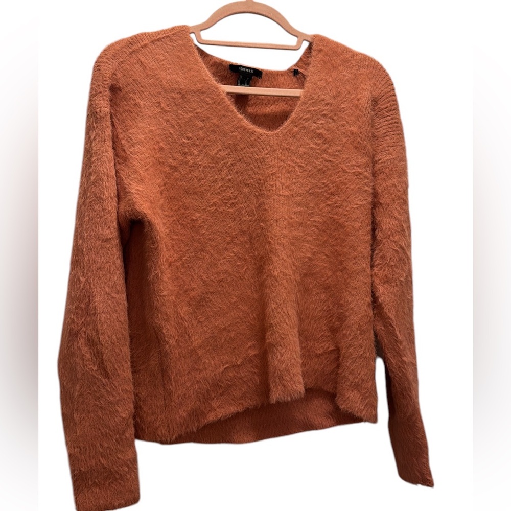 FOREVER 21 SWEATER